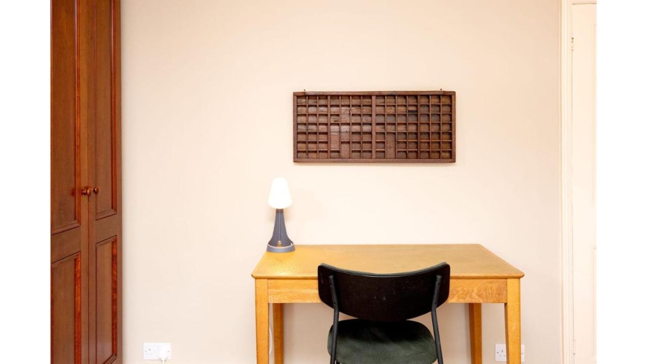 Pass The Keys Stunning, Brand New 3Br Home - Central 옥스퍼드 외부 사진